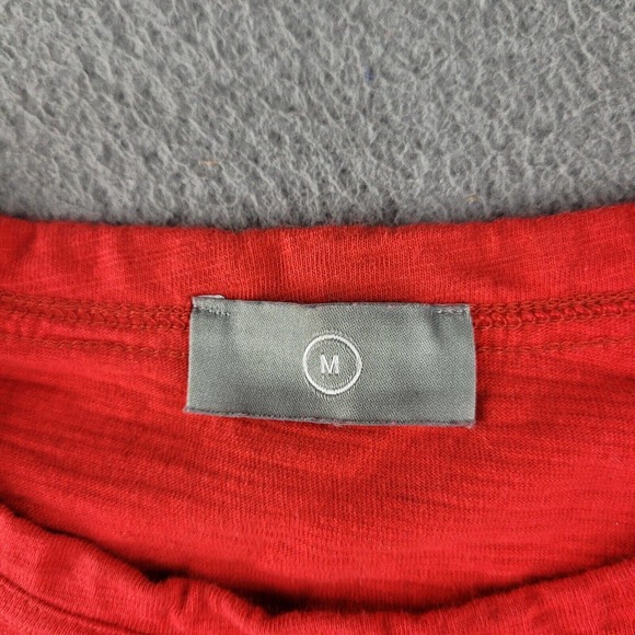 White Snake Shirt Mens Medium Red Black Colorblock Modern Streetwear Graphic Tee - Picture 2 of 9